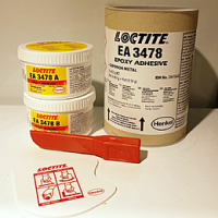 LOCTITE EA 3478 Состав повышенной твердости, шпатлевка. Восстановление изношенных валов, гнезд подшипников, ремонт шпоночных пазов и поврежденных корпусов, заделка трещин в оборудовании.